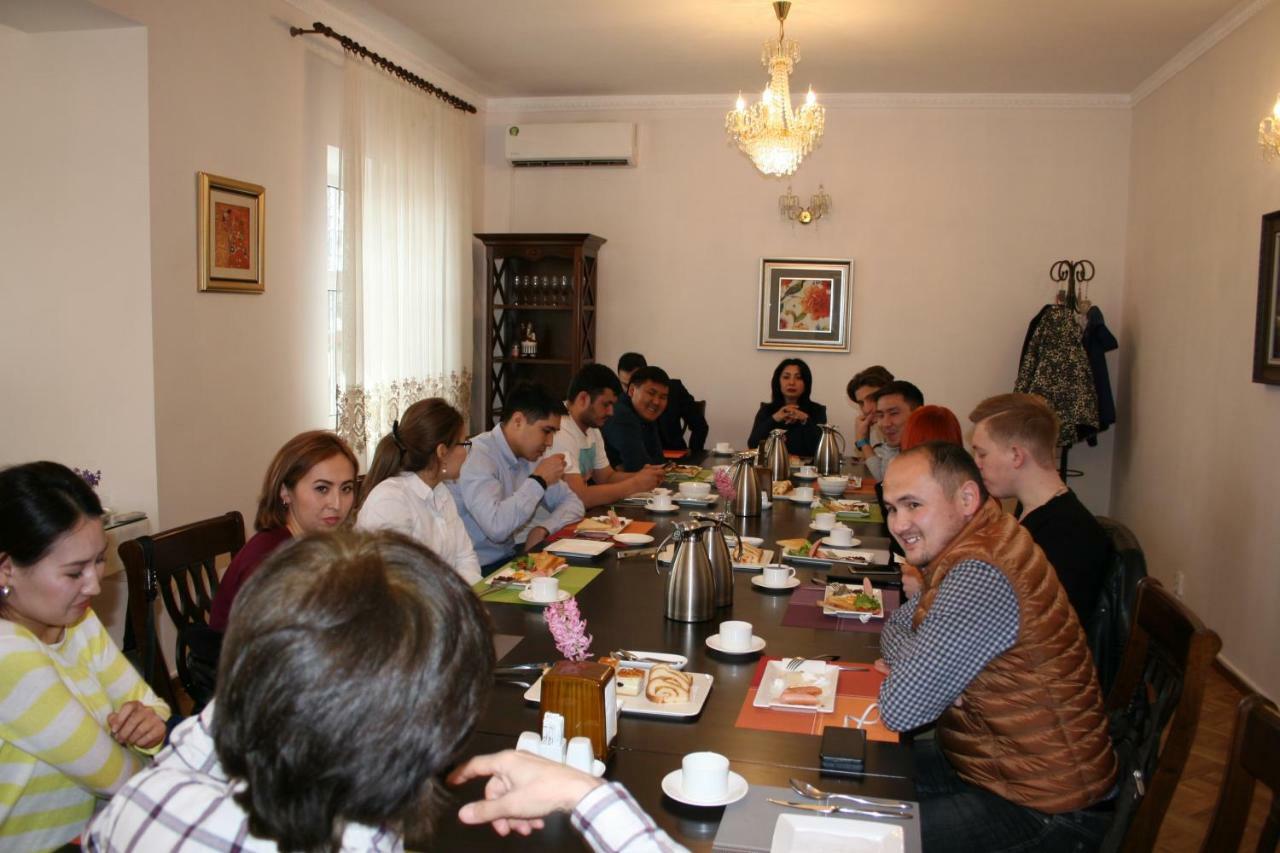 Astoria Garden Bishkek Exterior foto